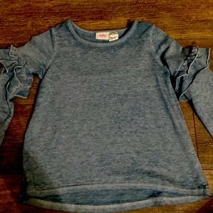 Youth girls small daytrip long sleeve